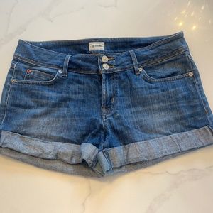 Hudson Croxley Mid thigh short- size 28